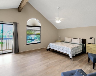 4003 Bayside Court - Photo Thumbnail 34