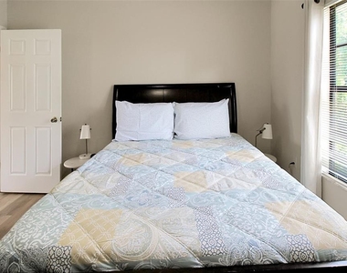 4003 Bayside Court - Photo Thumbnail 32