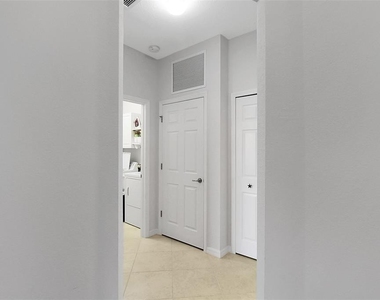 20230 Tesoro Drive - Photo Thumbnail 5