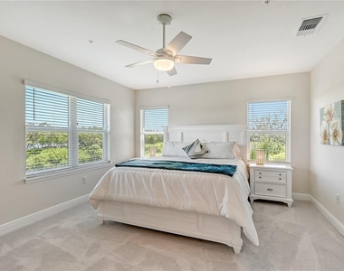 7930 34th Avenue W - Photo Thumbnail 18