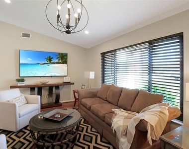 1122 Paraclete Road - Photo Thumbnail 7