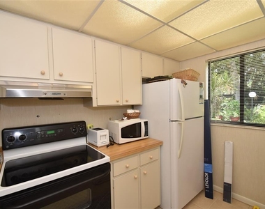 1709 Pelican Cove Road - Photo Thumbnail 2