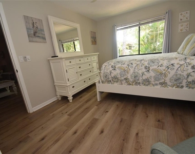 1720 Glenhouse Drive - Photo Thumbnail 14