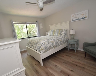 1720 Glenhouse Drive - Photo Thumbnail 11