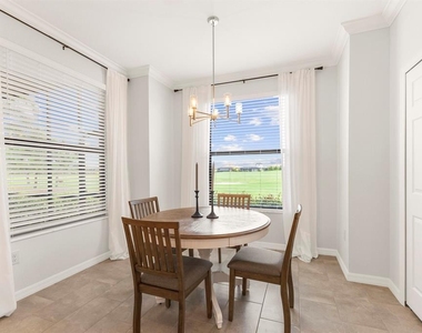 5721 Palmer Circle - Photo Thumbnail 11