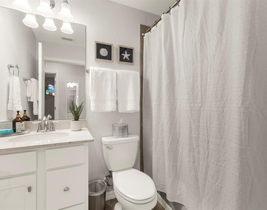 5721 Palmer Circle - Photo Thumbnail 20