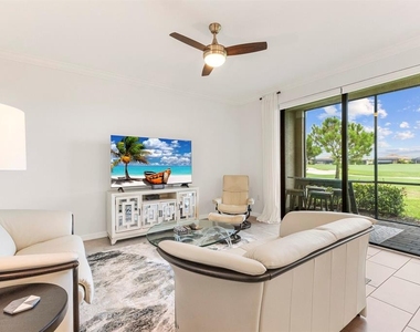 5721 Palmer Circle - Photo Thumbnail 6