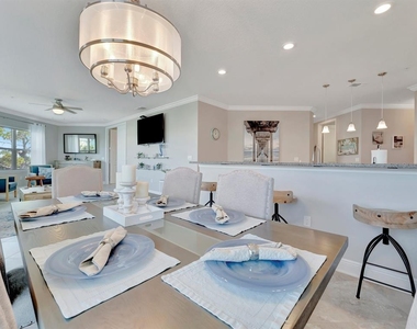 7840 34th Avenue W - Photo Thumbnail 10