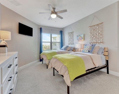 7840 34th Avenue W - Photo Thumbnail 21
