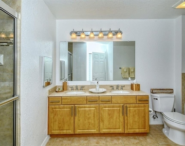 1064 N Tamiami Trail - Photo Thumbnail 21