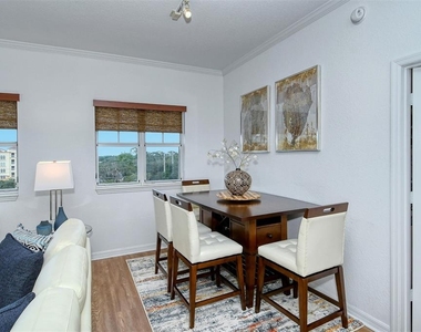 1064 N Tamiami Trail - Photo Thumbnail 8