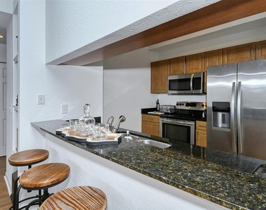 1064 N Tamiami Trail - Photo Thumbnail 11