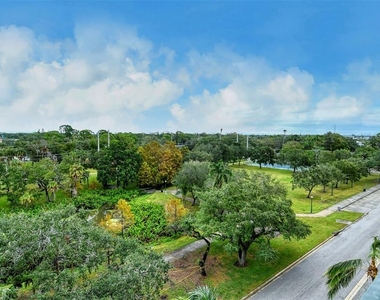 1064 N Tamiami Trail - Photo Thumbnail 20