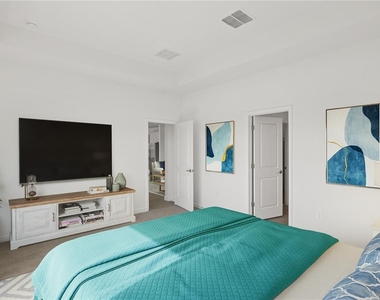 4909 Oyster Pearl Street - Photo Thumbnail 20