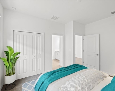 4909 Oyster Pearl Street - Photo Thumbnail 6