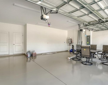 4909 Oyster Pearl Street - Photo Thumbnail 43