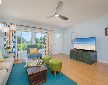 3801 Helene Street - Photo Thumbnail 7