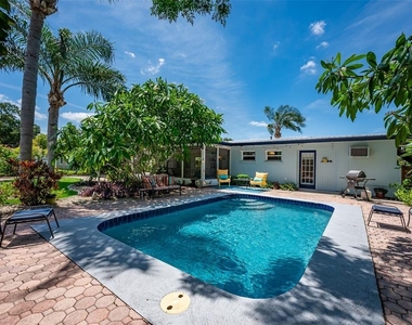3801 Helene Street - Photo Thumbnail 35