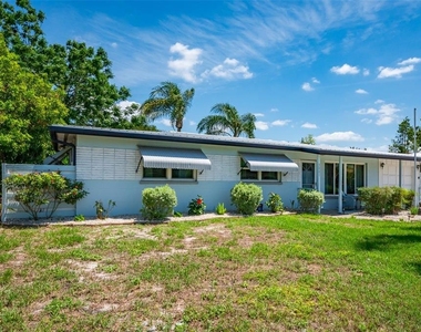 3801 Helene Street - Photo Thumbnail 2