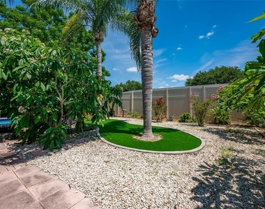 3801 Helene Street - Photo Thumbnail 27