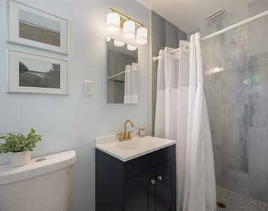 3801 Helene Street - Photo Thumbnail 18
