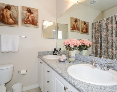 7685 Plantation Circle - Photo Thumbnail 15