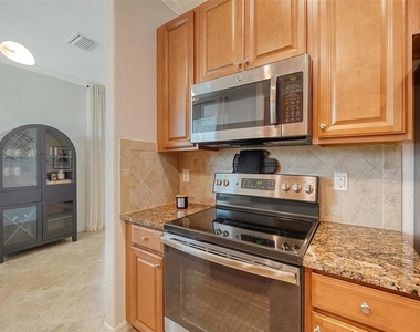 6512 Grand Estuary Trail - Photo Thumbnail 15