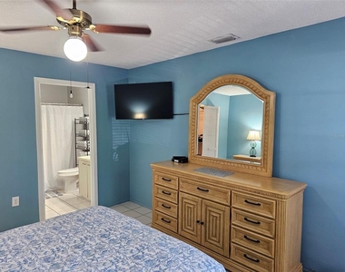 3533 59th Avenue W - Photo Thumbnail 11