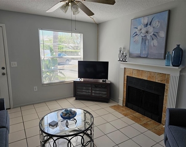 3533 59th Avenue W - Photo Thumbnail 4