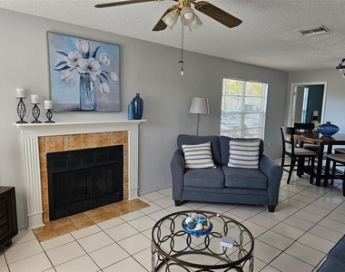 3533 59th Avenue W - Photo Thumbnail 3