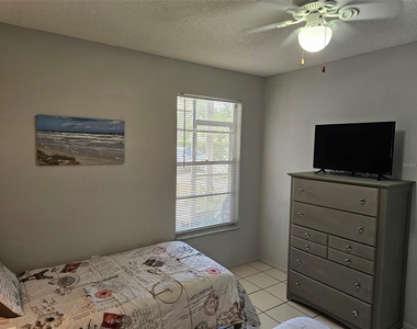 3533 59th Avenue W - Photo Thumbnail 17