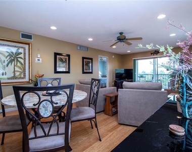 8625 Midnight Pass Road - Photo Thumbnail 19