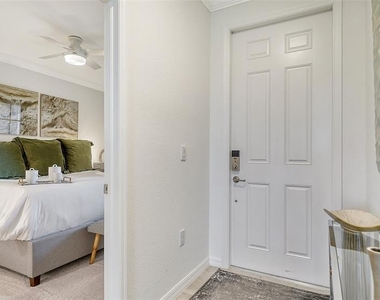 18028 Gawthrop Drive - Photo Thumbnail 4