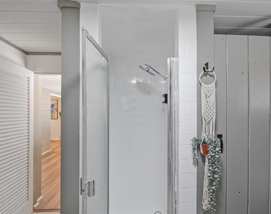 2403 19th Avenue W - Photo Thumbnail 20