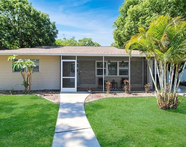2403 19th Avenue W - Photo Thumbnail 3