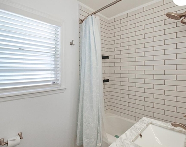 2403 19th Avenue W - Photo Thumbnail 30