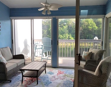 1318 Perico Point Circle - Photo Thumbnail 10