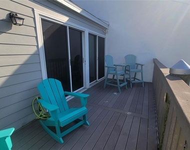 1318 Perico Point Circle - Photo Thumbnail 20