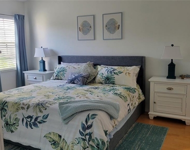 1318 Perico Point Circle - Photo Thumbnail 11