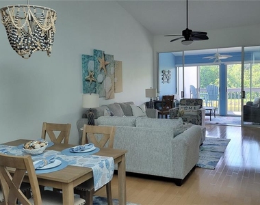 1318 Perico Point Circle - Photo Thumbnail 7