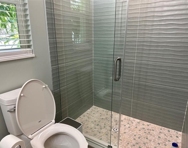 1723 Stanford Lane - Photo Thumbnail 23