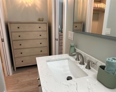 1723 Stanford Lane - Photo Thumbnail 24