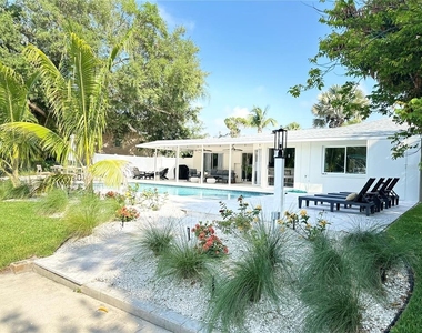 1723 Stanford Lane - Photo Thumbnail 44
