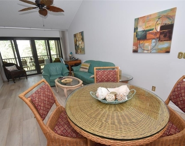 1720 Glenhouse Drive - Photo Thumbnail 1
