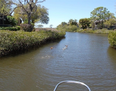 1720 Glenhouse Drive - Photo Thumbnail 30