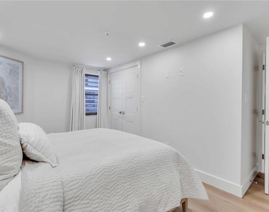 5611 Gulf Of Mexico Drive - Photo Thumbnail 5