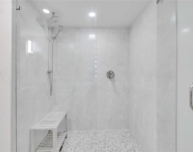 5611 Gulf Of Mexico Drive - Photo Thumbnail 7