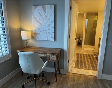 1465 Gulf Of Mexico Drive - Photo Thumbnail 24
