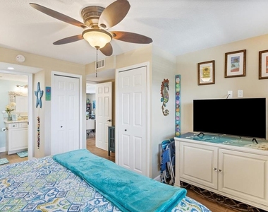 4325 Gulf Of Mexico Drive - Photo Thumbnail 14