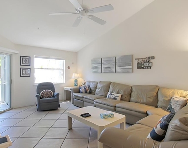 1304 Siesta Bayside Drive - Photo Thumbnail 14